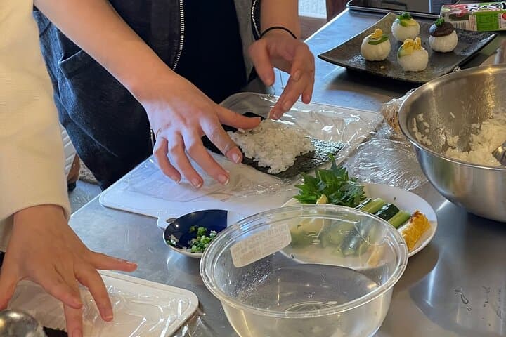 Private Home Cooking in Yanaka – Local Flavors in a Warm Setting — photo 5