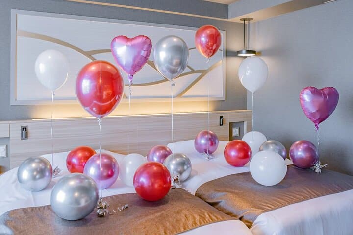 Birthday celebration surprise with balloon decoration! — photo 9