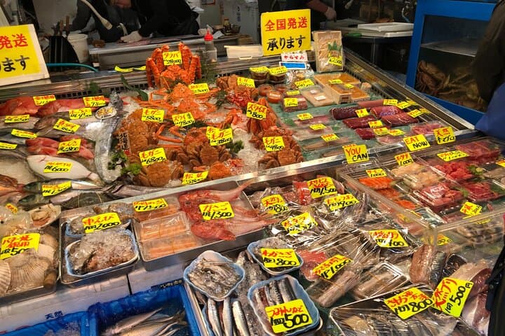 Tsukiji Outer Market Tour with a market insider — photo 7