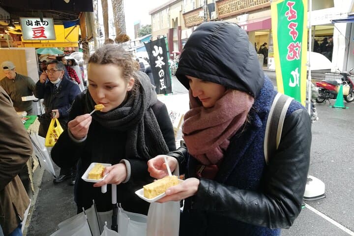 Tsukiji Outer Market Tour with a market insider — photo 3