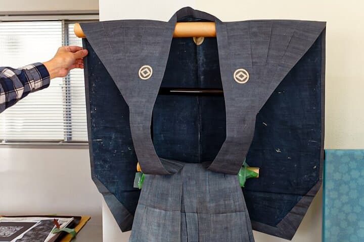 Licensed Guide Tokyo Traditional Dyeing Experience Tour — photo 8