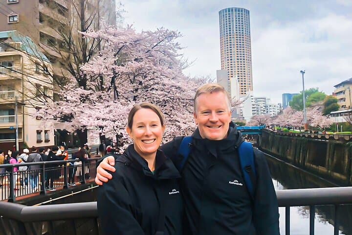 Licensed Guide Tokyo Meguro Cherry Blossom Walking Tour — photo 10