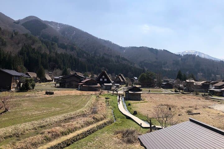 Shirakawa-go and Hida-Takayama Private Day Trip from Nagoya — photo 12