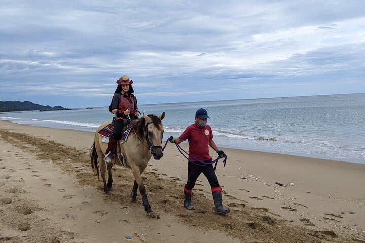 Experience Horseback Riding with Samurai Costume in Japan — photo 3