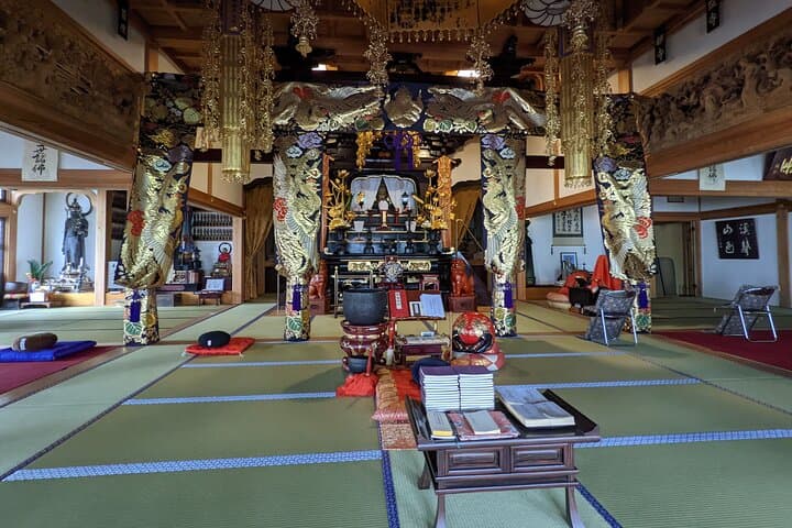Morning Meditation and Tofu Making Experience in the Temple — photo 2