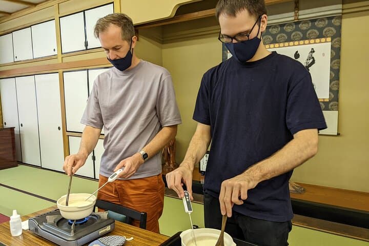 Morning Meditation and Tofu Making Experience in the Temple — photo 5