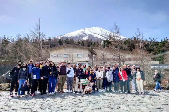 Mt Fuji and Hakone 1-Day Bus Tour Return by Bullet Train — photo 17