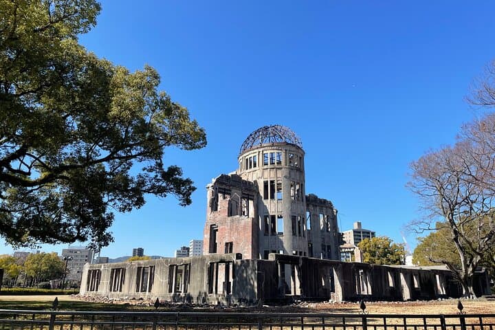 Hiroshima & Miyajima All-Inclusive Tour w/Licensed guide Pancho — photo 11