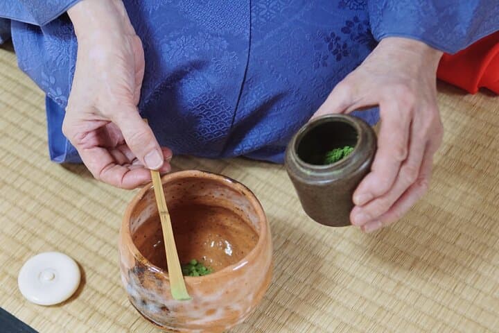 Tokyo Tea Ceremony Class at a Traditional Tea Room — photo 4