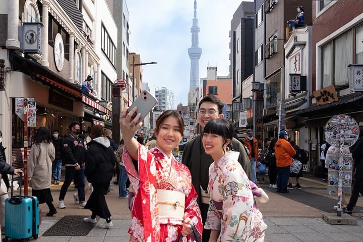 Asakusa Personal Video & Photo with Kimono — photo 17