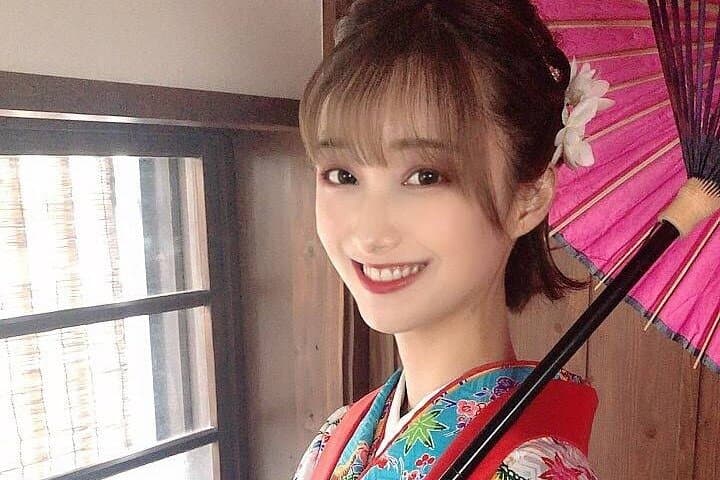 Traditional Japanese Costumes "Kimono", "Yukata", "Ryuso", "Photograph Course "Hair Set & Lipstick & Kimono & Photography" — photo 2