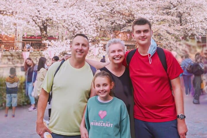 Licensed Guide Tokyo Meguro Cherry Blossom Walking Tour — photo 18
