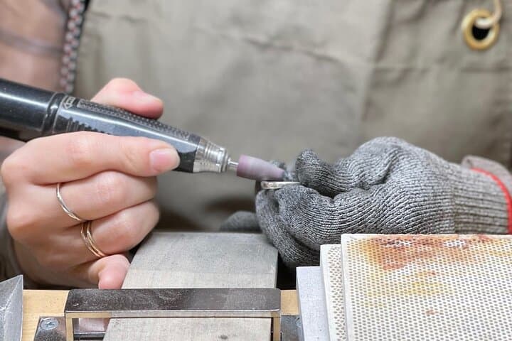 Private Handmade Ring Workshop Activity in Tokyo Shibuya — photo 3