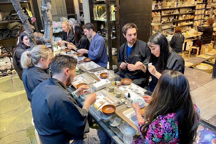 Authentic Kintsugi Experience: Art of Golden Joinery in Tokyo — photo 13
