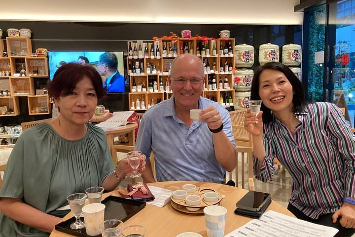 Private Sushi Making and Tsukiji Tour with Additional Activity — photo 7