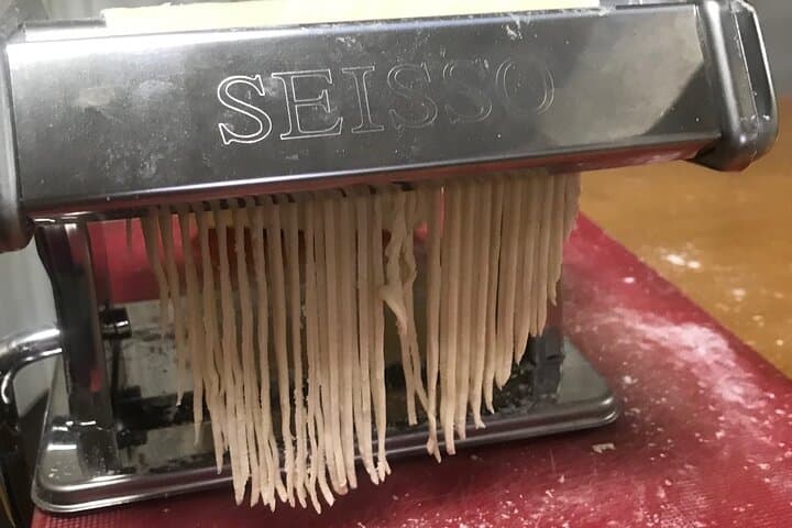 Ramen Cooking Class in Osaka Dotonbori with Sushi or Gyoza Option — photo 2