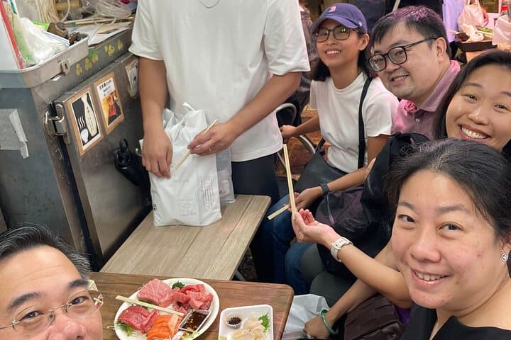 Nishiki Market Walking Food Tour with Local guide — photo 6