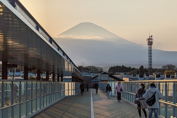 Mt Fuji Hidden Gem & Gotemba Premium Outlets with Local Driver — photo 12