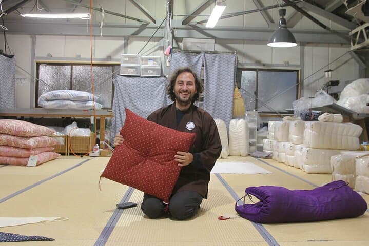 Lets Make a Zabuton Try Cotton Stuffing with Futon Craftsman — photo 8