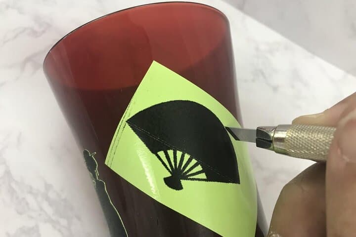 Handmade Japanese Glass Art Sandblasting Workshop in Tokyo — photo 14