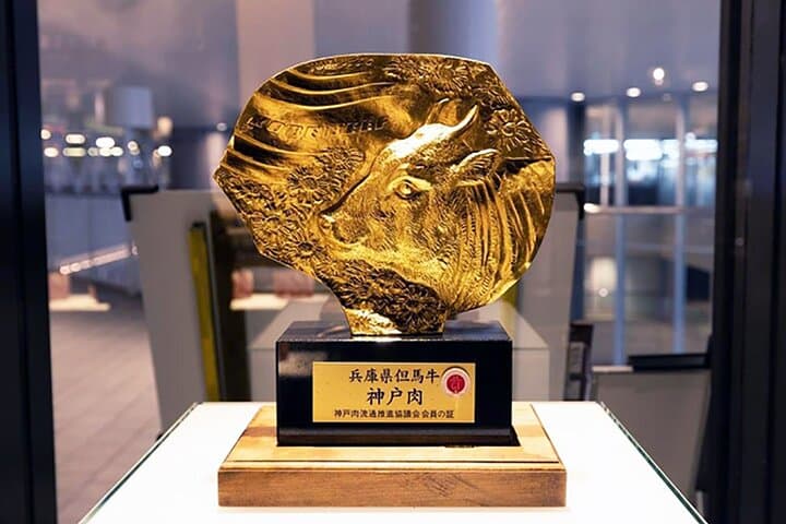 Kobe City's Best Gems with a local host - Private Tour — photo 16