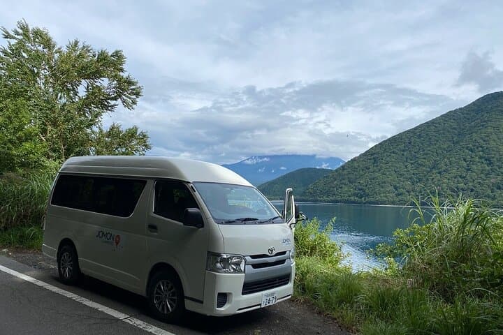 Private Full-Day Guided Tour in Mount Fuji Lakes — photo 1