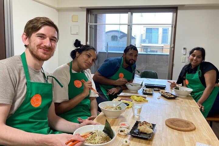 Ramen Cooking Class in Osaka Dotonbori with Sushi or Gyoza Option — photo 3