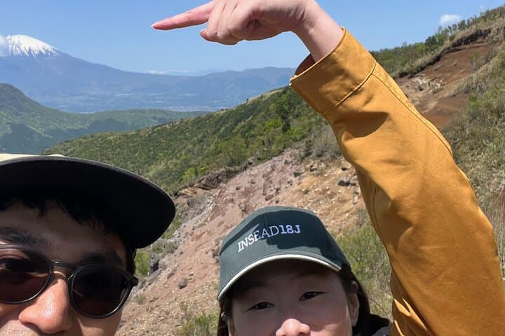 Traverse Outer Rim of Hakone Caldera and Enjoy Onsen Hiking Tour — photo 7