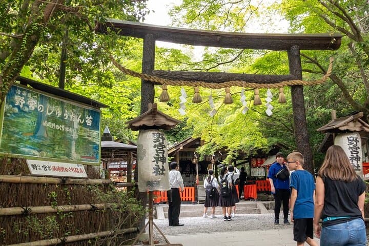 Arashiyama Hidden Gems: Walking Tour escaping crowds — photo 3