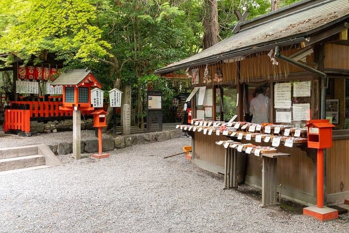 Arashiyama Hidden Gems: Walking Tour escaping crowds — photo 5