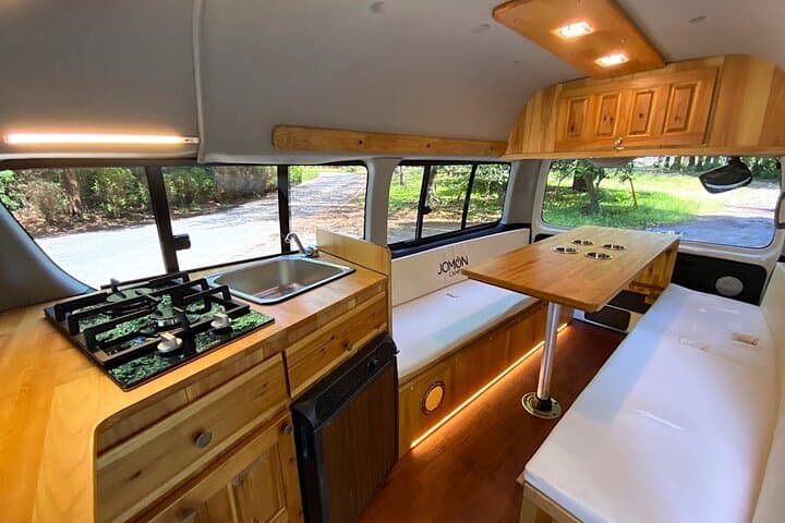 Tokyo Private Tour: English Guide Driver, Minibus with Aircon — photo 2