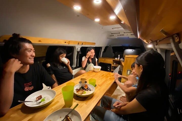 Tokyo Private Tour: English Guide Driver, Minibus with Aircon — photo 3