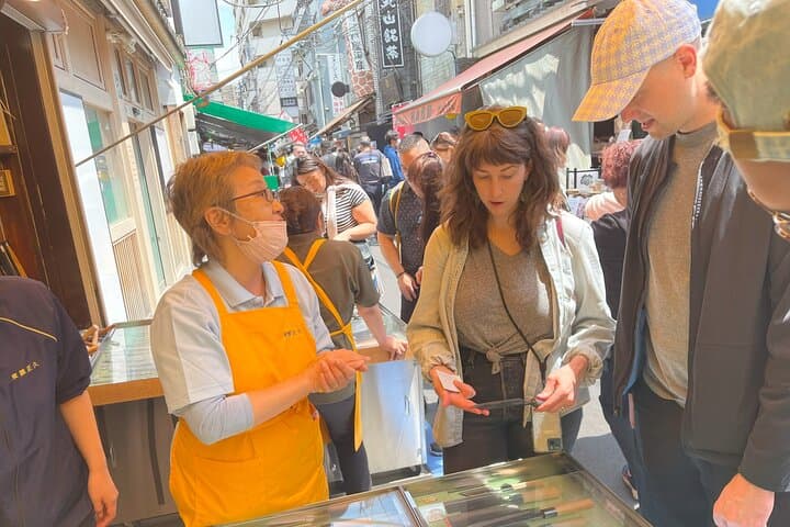 Tokyo Tsukiji Fish Market Food Tour — photo 10