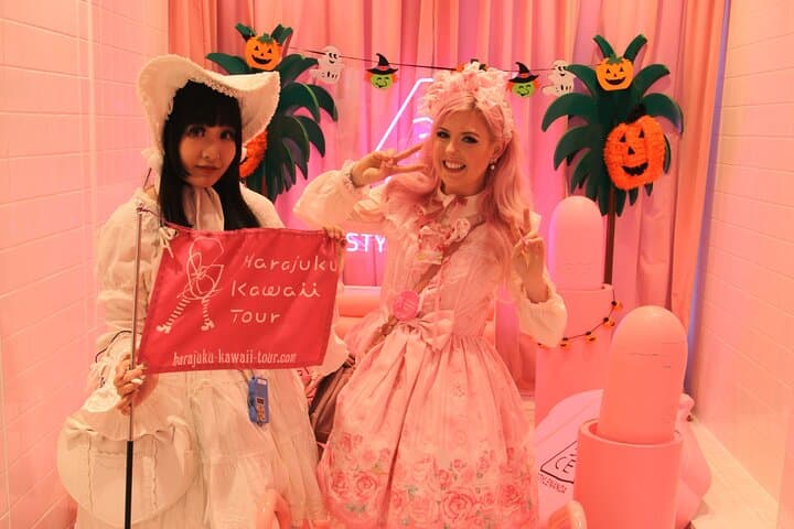Private Harajuku Kawaii Tour for One Person in Shibuya — photo 3