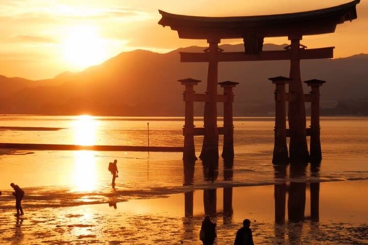Full Day Tour in Hiroshima and Miyajima — photo 3