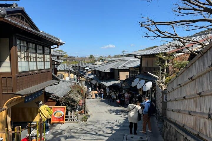 Private Kyoto Highlights Day Tour from Osaka with Hotel Pickup — photo 2