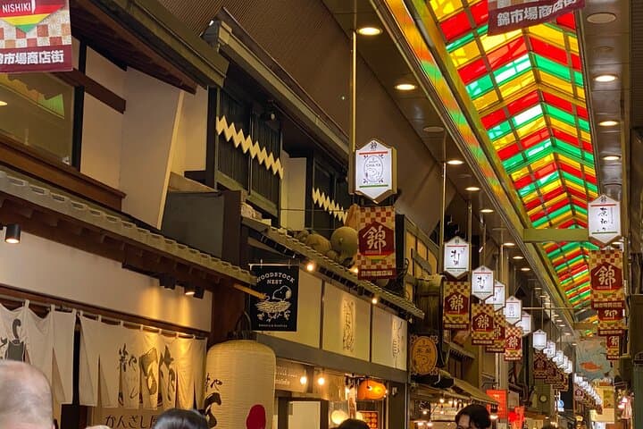 Vegan Edible Flower Sushi Making and Vegetable Tour in Kyoto — photo 6