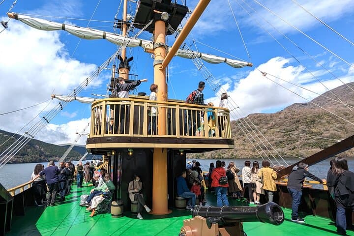 Private Hakone Tour - View of Mt. Fuji, Nature and Culture — photo 17