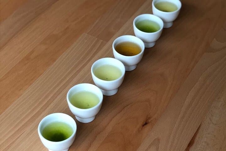 Authentic Japanese tea tasting session: sencha, matcha, gyokuro — photo 1