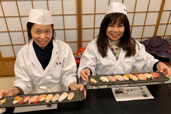 Private Day Tour through Niigata City (History, Sushi, and Sake) — photo 5
