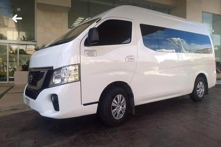 Fukuoka (Cruise Port Hakata) to Fukuoka city - Round Trip Private Transfer