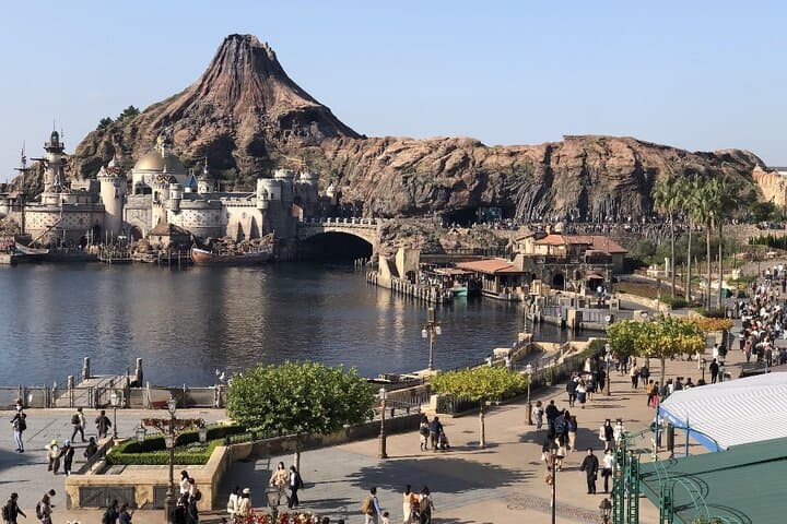 Tokyo DisneySea 1-Day Ticket & Private Transfer — photo 1