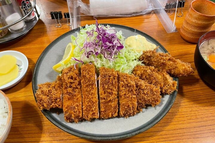 Kamakura & Shonan Highlights: Temples, History and Food Tour — photo 3