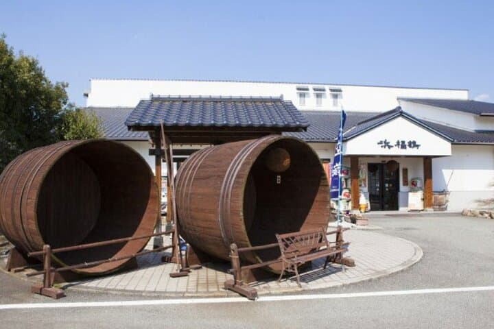 KOBE Sake brewery PRIVATE walking tour with Local guide — photo 18