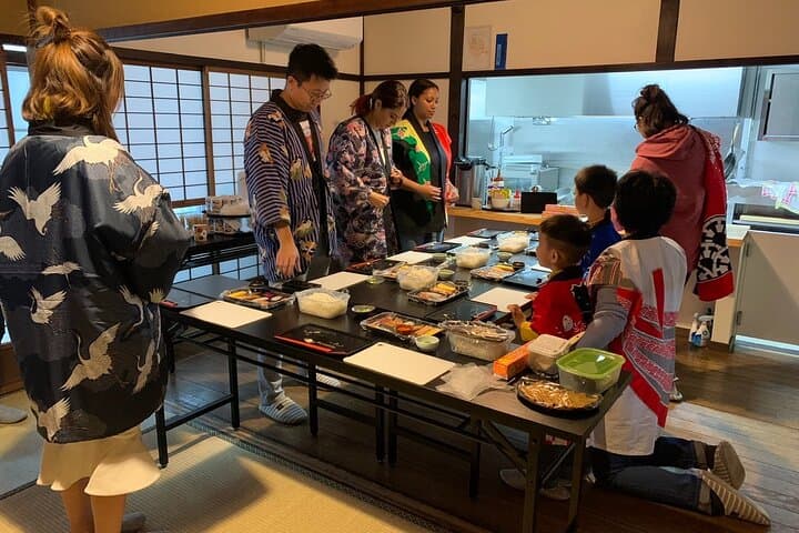 1-Hour Sushi Workshop with Local Instructor in Kyoto Japan — photo 4