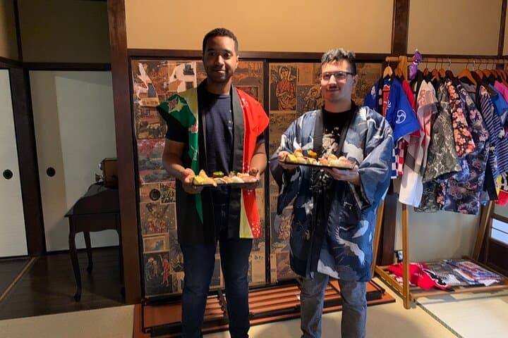1-Hour Sushi Workshop with Local Instructor in Kyoto Japan — photo 2