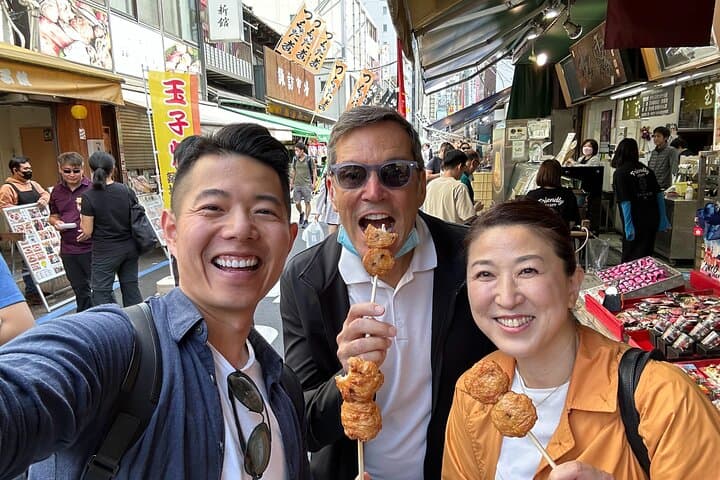 Best of Tokyo Private Custom Tour: Tsukiji, Asakusa & Meiji-jingu — photo 3