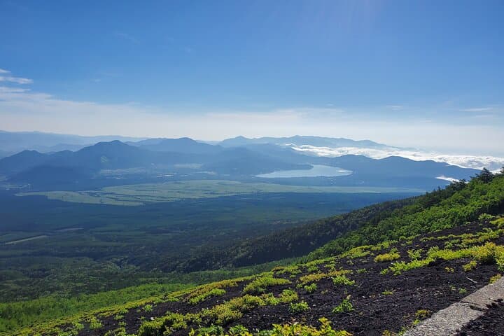 Private Trekking Experience up to 7th station in Mt. Fuji by Car — photo 9