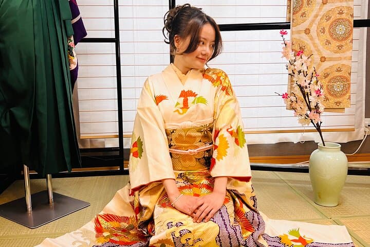 Kimono experience and Japanese home-cooking lesson Osaka Umeda — photo 2