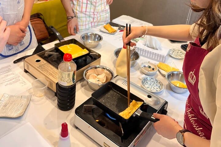 Kimono experience and Japanese home-cooking lesson Osaka Umeda — photo 4